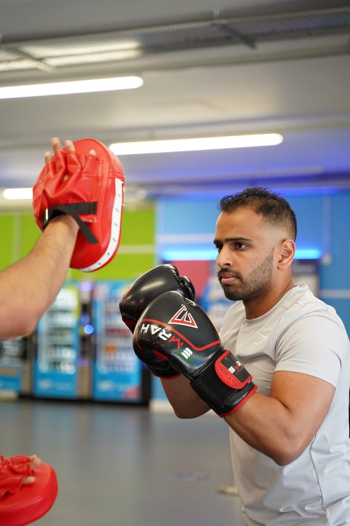 You are currently viewing How To Build New Habits Permanently And Stick To Them Easily